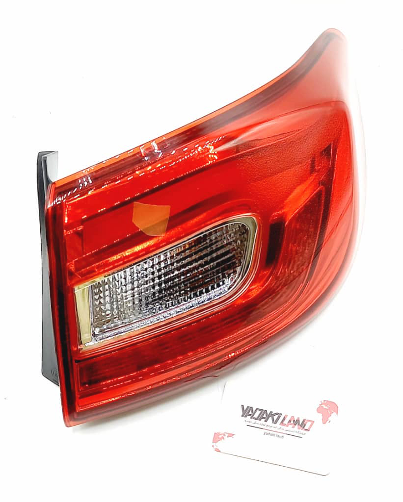 چراغ خطر عقب فاو بسترن B30