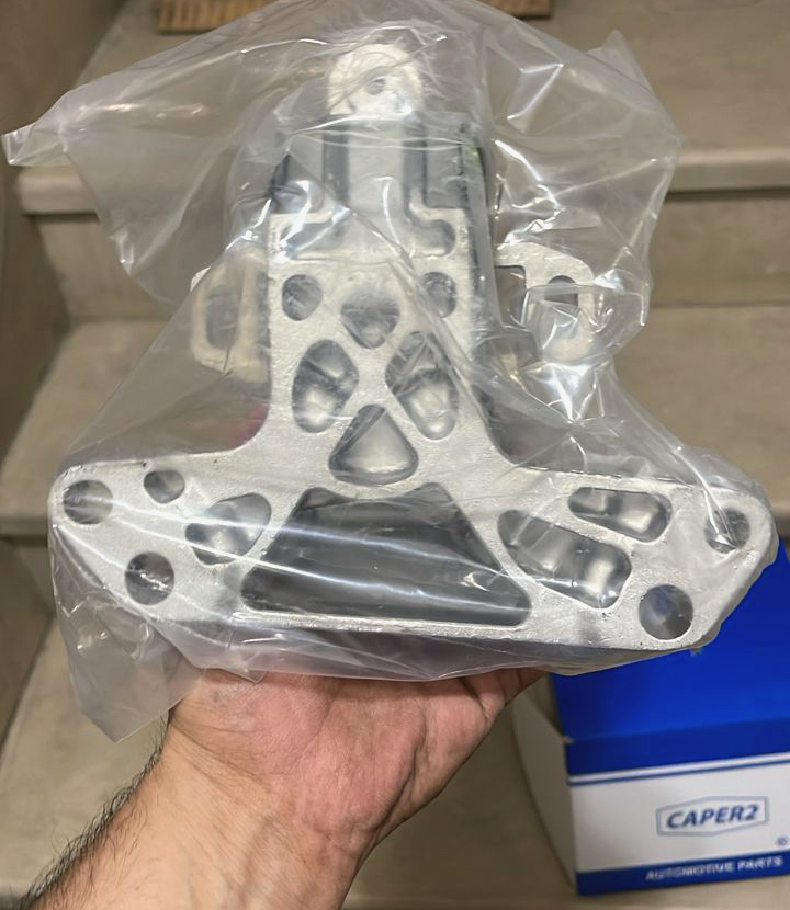 دسته موتور چپ پژو 508