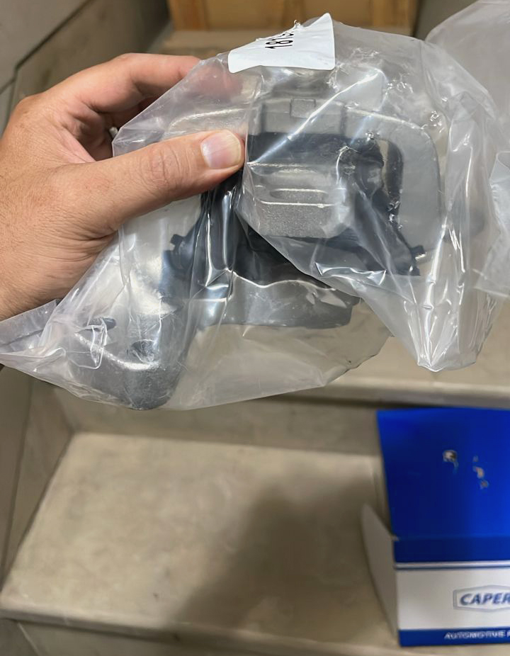 دسته موتور چپ پژو 508